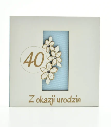 Kartka drewniana na urodziny 14×14 cm - 40. urodziny - liczba i kwiaty