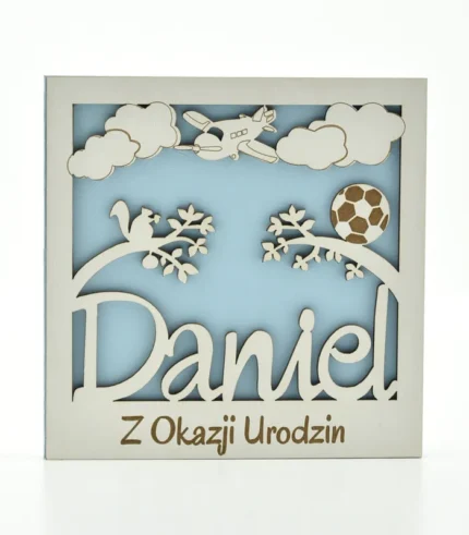 Kartka drewniana na urodziny z imieniem Daniel, 14×14 cm