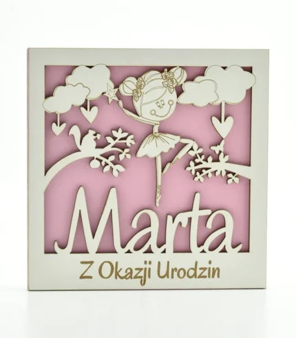 Kartka drewniana na urodziny z imieniem Marta, 14×14 cm